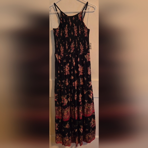 NWT | Angie | Women's Boho Smocked Floral Maxi Dress | Size: M - Picture 5 of 14